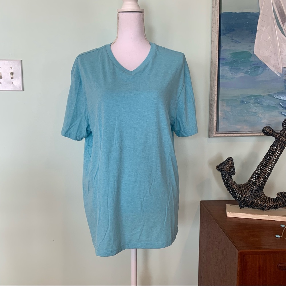 🏷️Roundtree & Yorke Soft-washed Jersey a blue Heathered V Neck Tee Tshirt M